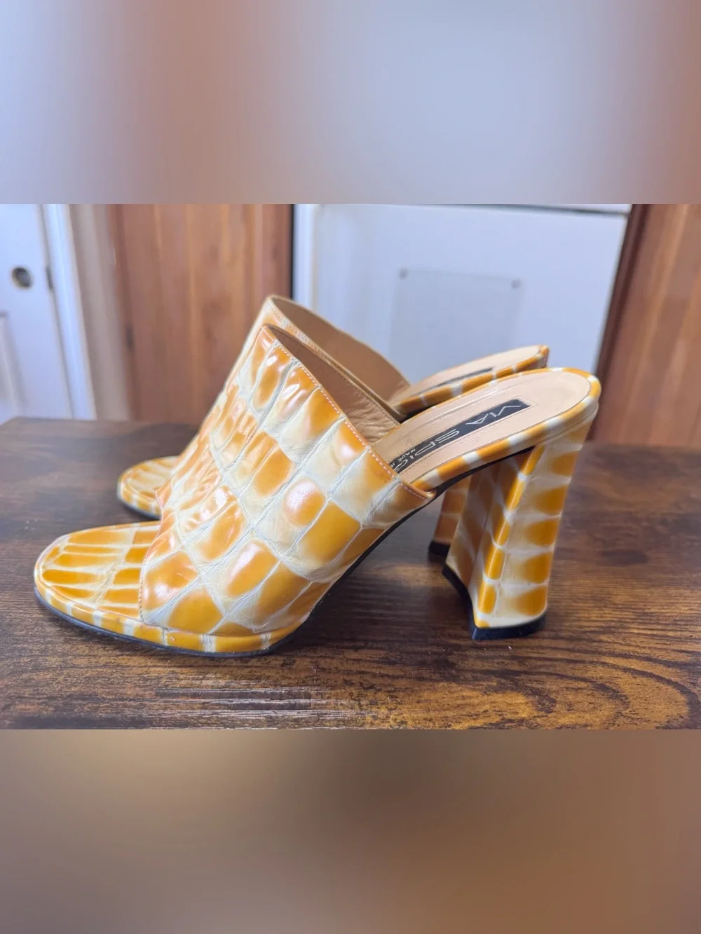 Via Spiga Italy Yellow Croc Embossed Leather Mules Chunky Block Heel Sandals 7 - Picture 3 of 12
